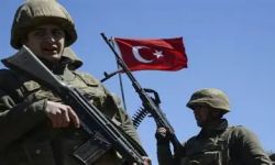 تركيا تقرر تمديد بقاء قواتها في العراق